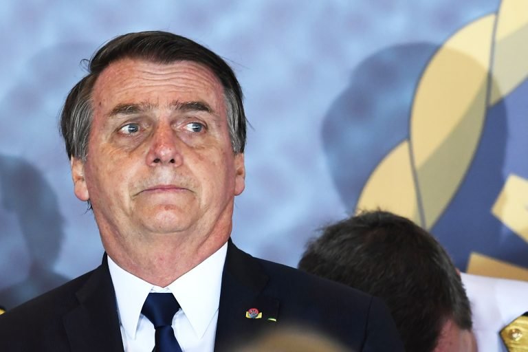 Bolsonaro reúne ministros para tratar da Venezuela