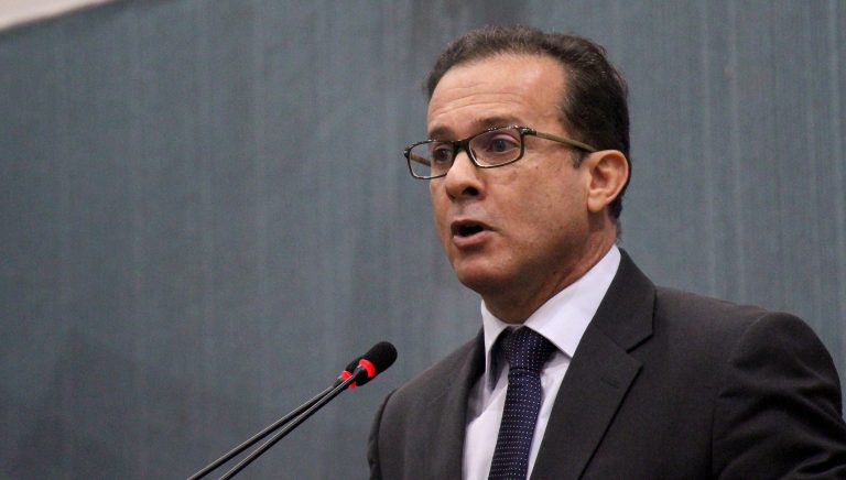 Chico Preto diz que The Intercept quer “tumultuar” e Lava Jato é “patrimônio do Brasil”