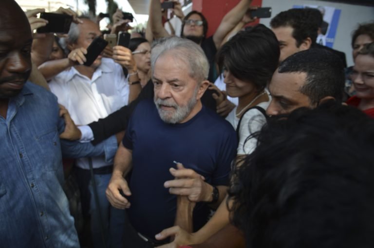 Lula é absolvido em processo de contratos em Angola com Odebrecht