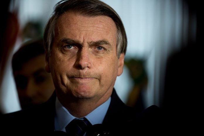Jair Bolsonaro no comando da aeronautica