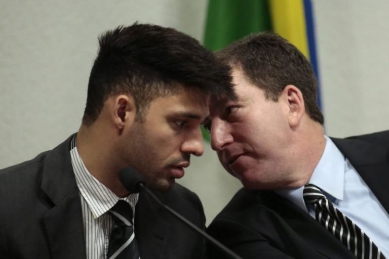 Coaf aponta movimentação atípica de R$ 2,5 milhões na conta de David Miranda