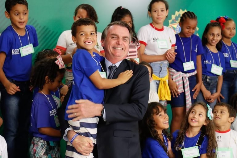 Ministério da Educação anuncia desbloqueio de R$ 2 bilhões