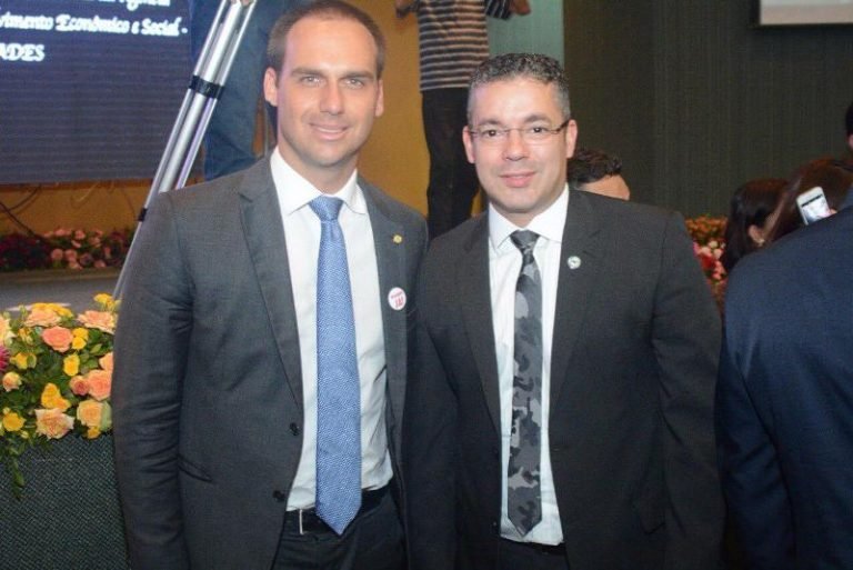 Josué Neto pode entrar na disputa pela Prefeitura de Manaus através de partido de Bolsonaro
