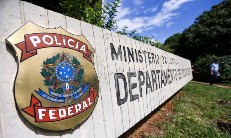 Superfaturamento em fortaleza e são paulo