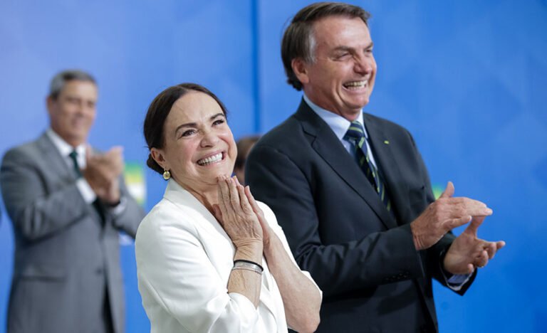 Regina Duarte é processada por fazer apologia à Ditadura Militar