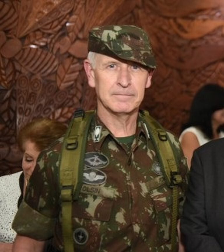 General Algacir Polsin ZF