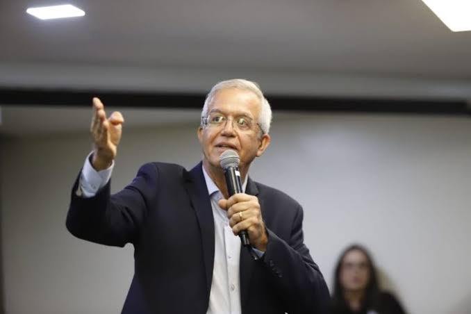 De olho na Prefeitura, Romero Reis (Novo-AM) procura apoio nas redes sociais