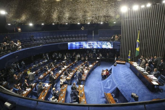 senado altera data de eleição 2020