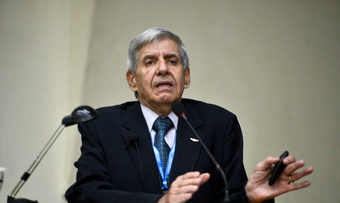 Foto: Internet General Heleno denunciado ao STF
