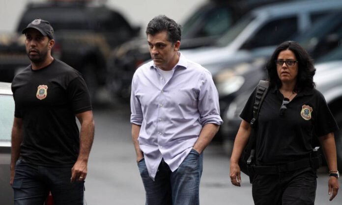 Foto: Prisão de Fernando em 17