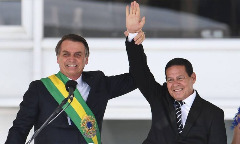 JB e Mourão podem ter chapa caçada