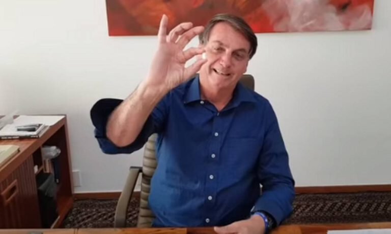 JB fala sobre medicamentos do Uruguai