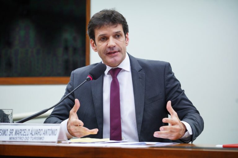 Marcelo Álvaro