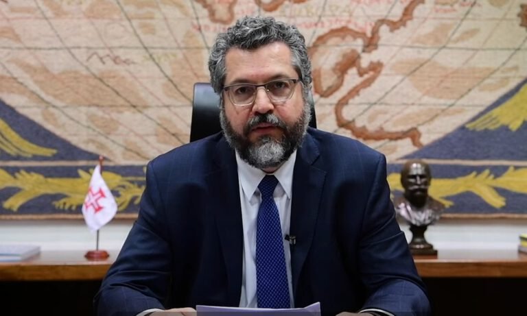 Ernesto Araújo