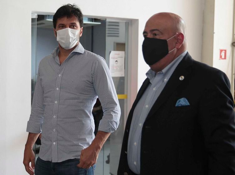 Em visita à EBC, Fábio Faria destaca investimento em telejornalismo