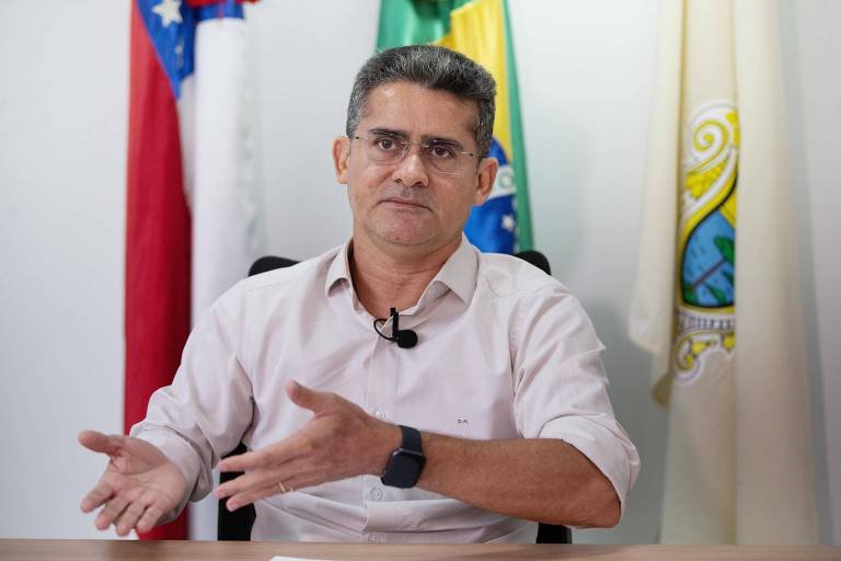 David Almeida exonera servidores suspeitos de tomarem vacina sem serem prioridade