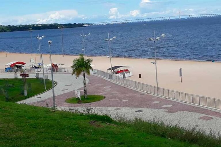 Eventos em Manaus estão proibidos até 28 de fevereiro e Ponta Negra será mantida fechada