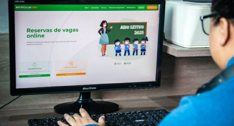Secretaria de Educação cria Central de Matrículas para atender população no AM