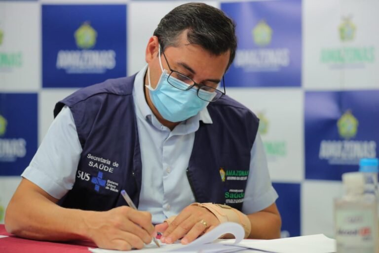 Governo do AM assina contrato para compra de 1 milhão de doses da vacina Sputnik V