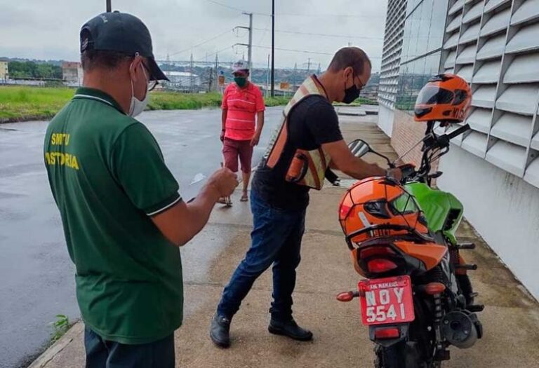 Prefeitura de Manaus retoma vistoria para taxistas e mototaxistas com restrições