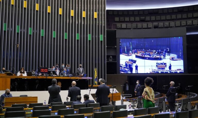 Senado: partidos indicam membros para CPI da Pandemia