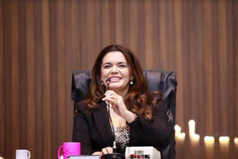 Alessandra Campelo assume Seas