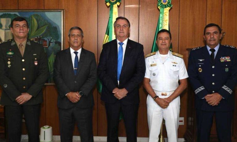Braga Netto apresenta novos comandantes das Forças Armadas; Confira os nomes