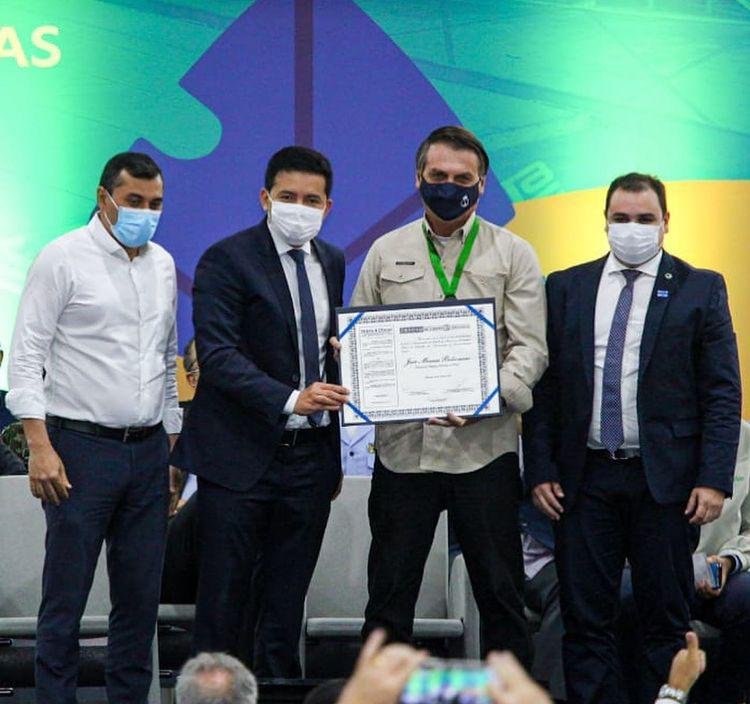 Presidente recebeu título de cidadão do Amazonas