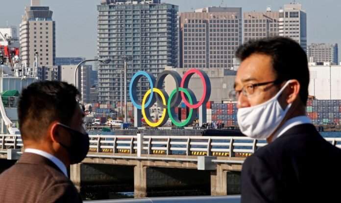 Altas de caso de covid-19 no japão