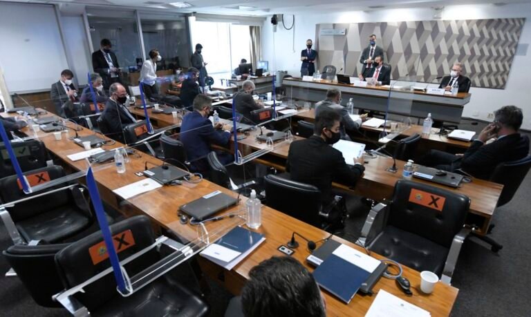 Sem Moral: CPI da pandemia vai pedir que PF investigue ameaças e xingamentos recebidos pelos senadores