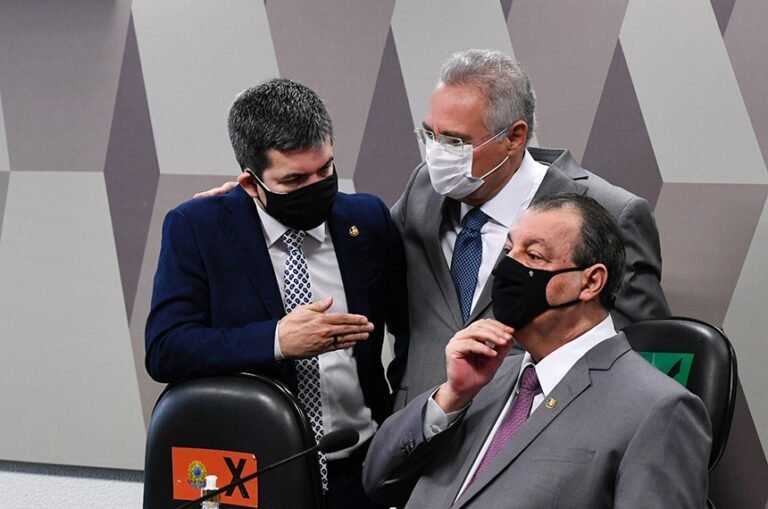 CPI ouve ex-ministros Mandetta e Teich nesta terça-feira