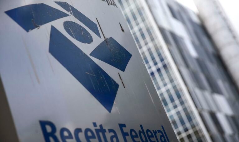 Proposta de reforma do IR prevê taxa de 20% sobre lucros e dividendos