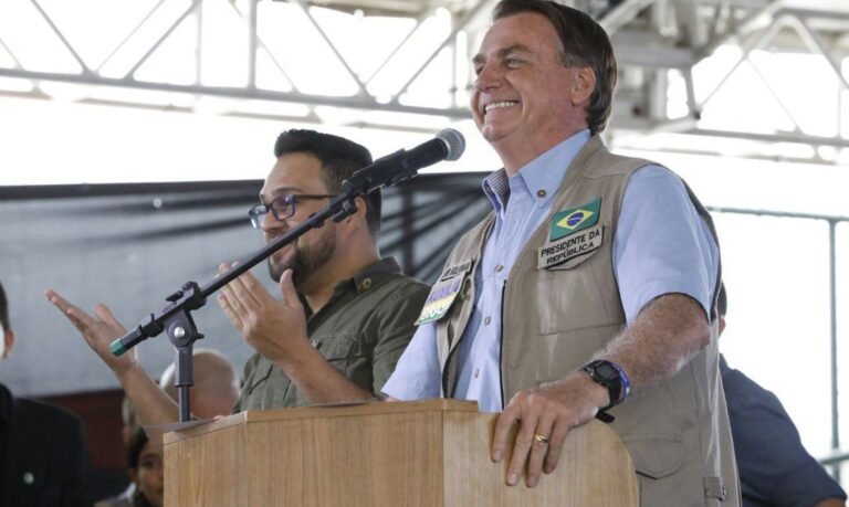 Bolsonaro comemora mil dias de governo no interior da Bahia