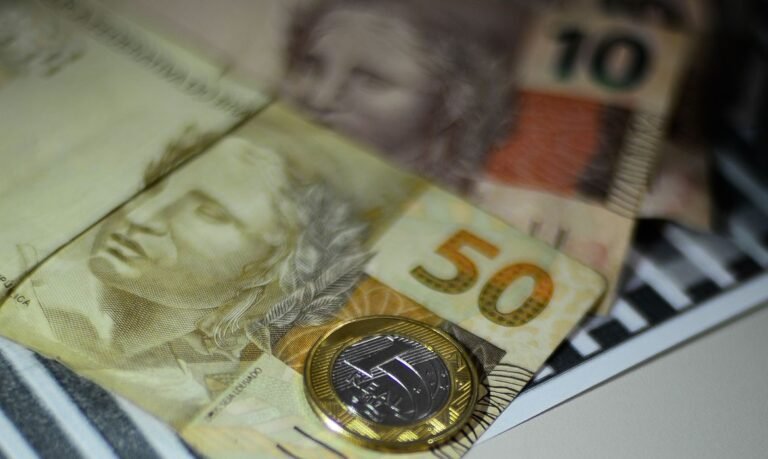 Projeção da inflação tem variação negativa de 5,95%, diz BC