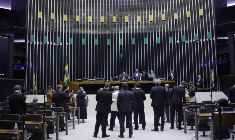 Aprovado texto-base do projeto do marco temporal das terras indígenas