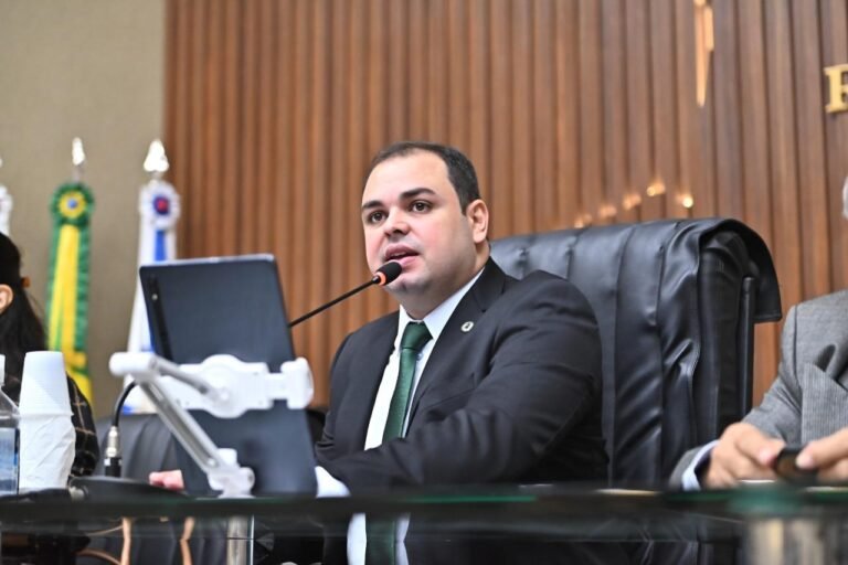 Presidente da Aleam, deputado Roberto Cidade, reforça transparência no processo de tramitação da LOA 2023