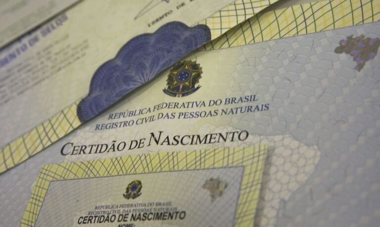 Nova lei libera troca de nome direto no cartório e sem ação judicial