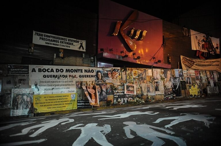 Nos dez anos do incêndio da Boate Kiss, senadores cobram punição dos responsáveis