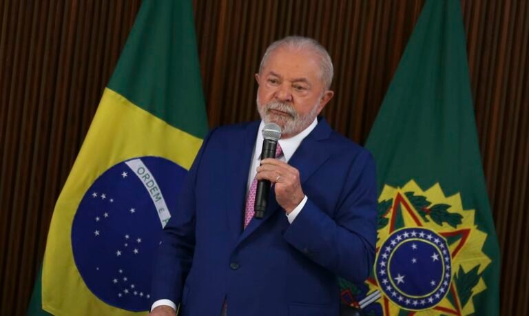 No Japão, Lula se reúne com Macron e outros chefes de Estado
