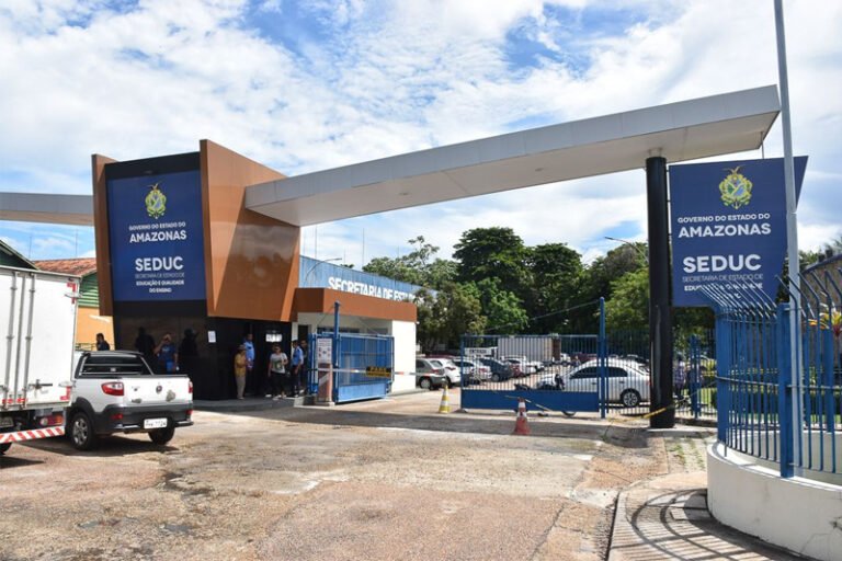 Governo anuncia convocação de 299 aprovados em concurso da SEDUC de 2018 no AM; Confira lista