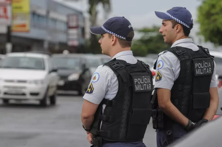 Projeto veda distinção de sexo em concursos para PMs e bombeiros militares