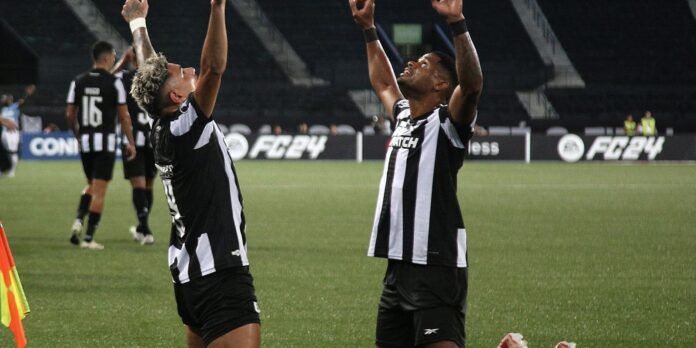 Botafogo-vence-Aurora-por-6-a-0-e-avanca-na.jpg Botafogo goleia Aurora por 6 a 0 e avança na Pré-Libertadores