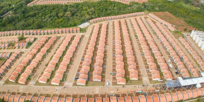Descubra-como-o-FGTS-Futuro-ajudara-na-aquisicao-da-sua.jpeg Saiba como o FGTS Futuro contribuirá para compra da casa própria
