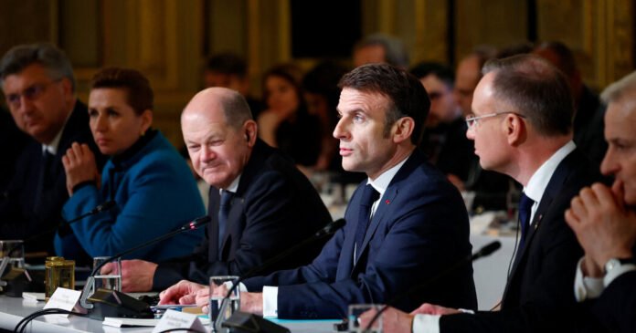 Lideres-da-Uniao-Europeia-se-encontram-em-Paris-para-fortalecer.jpg E.U. Leaders Meet in Paris to Bolster Ukrainian Troops