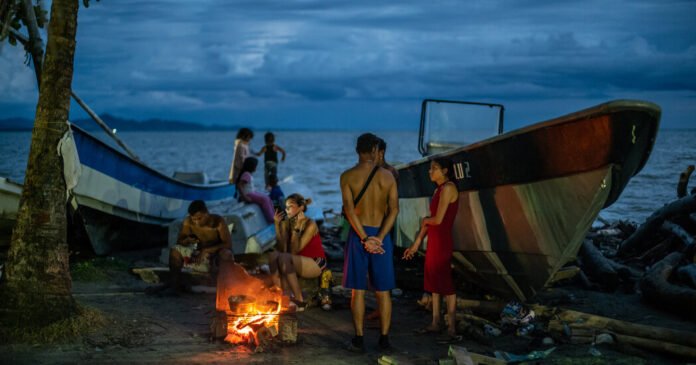 Migracao-no-Darien-Gap-e-interrompida-apos-a-Colombia-deter.jpg Darién Gap Migration Is Halted After Colombia Arrests Boat Captains