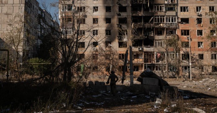Na-Ucrania-a-Russia-avanca-gradualmente-morte-por-morte.jpg In Ukraine, Russia Is Inching Forward Death by Death
