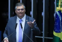 Flávio Dino Assume Cargo de Ministro do STF em Cerimônia com Presença de Autoridades