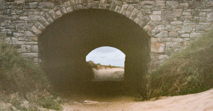 Alderney-e-uma-pequena-ilha-com-uma-historia-sombria.jpg Alderney Is a Small Island With a Dark History