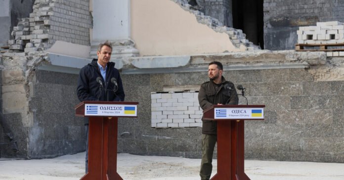 Ataque-da-Russia-a-Odesa-durante-visita-de-Zelensky-e.jpg Russia Strikes Odesa During Visit by Zelensky and Greek Leader