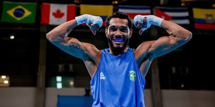 Boxe-Luiz-Oliveira-garante-participacao-nos-Jogos-de-Paris.jpg Boxe: Luiz Oliveira confirma presença nos Jogos de Paris